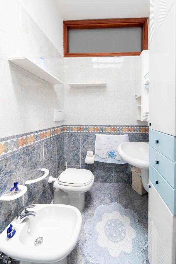 Anfol Hotel Бари Екстериор снимка