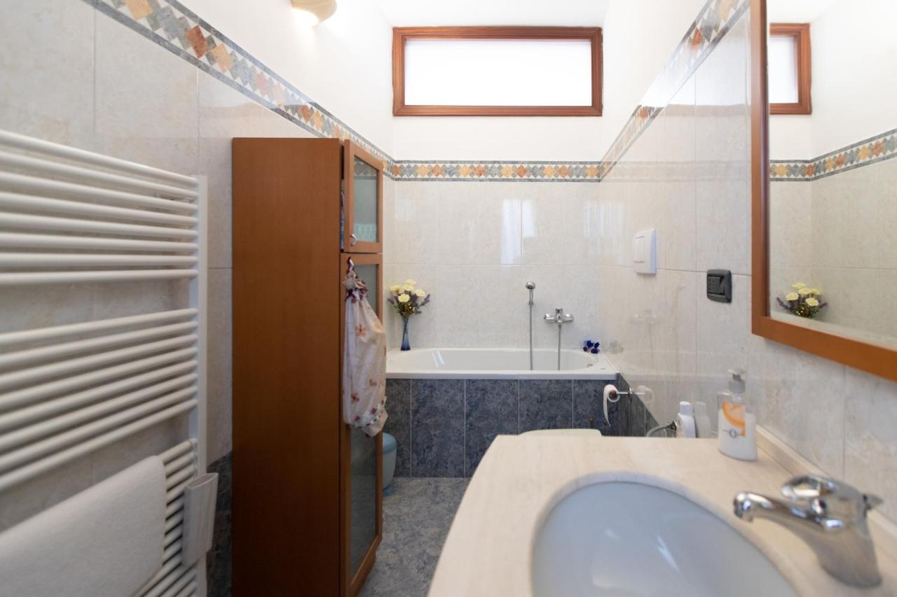Anfol Hotel Бари Екстериор снимка