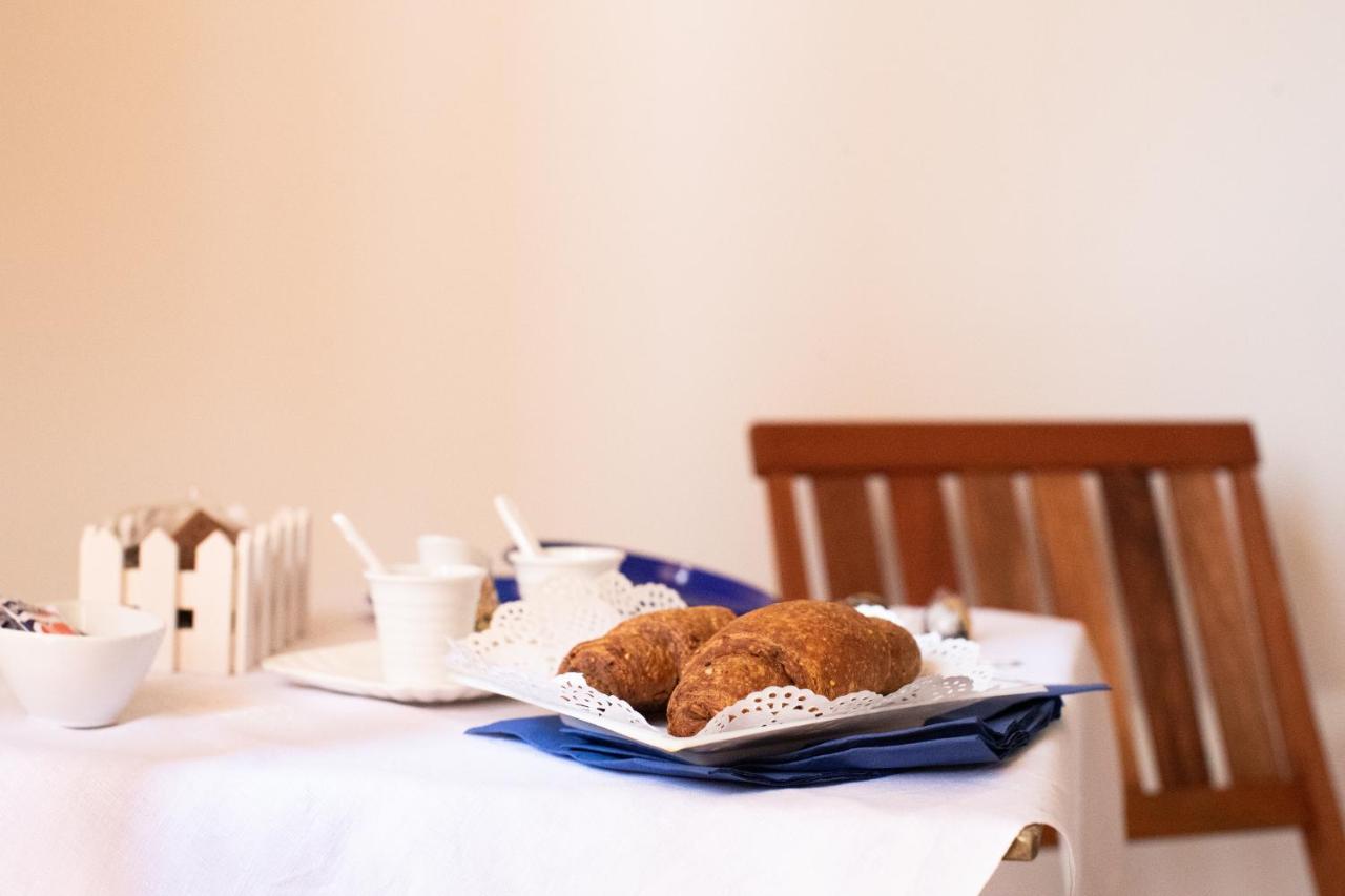 Anfol Hotel Бари Екстериор снимка